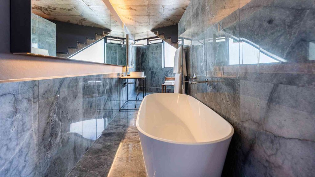 the pool suite cape town