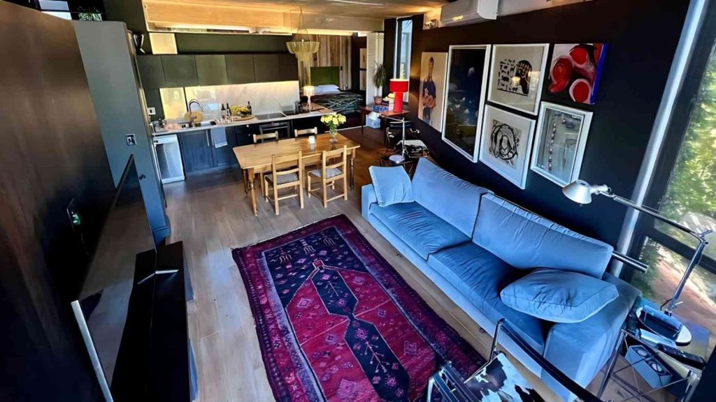 City Views Suite 17 kenmore guest house cape town