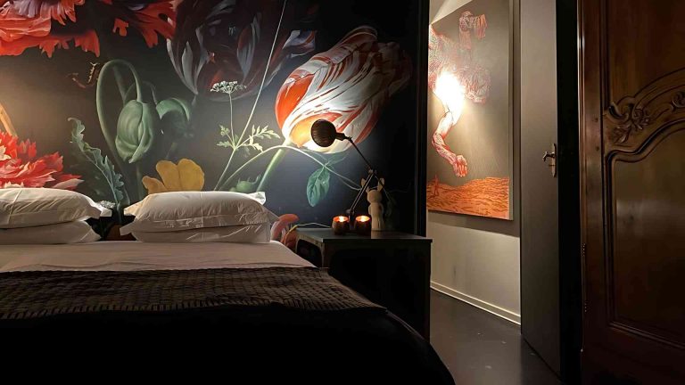 Escape into worlds of captivating storytelling